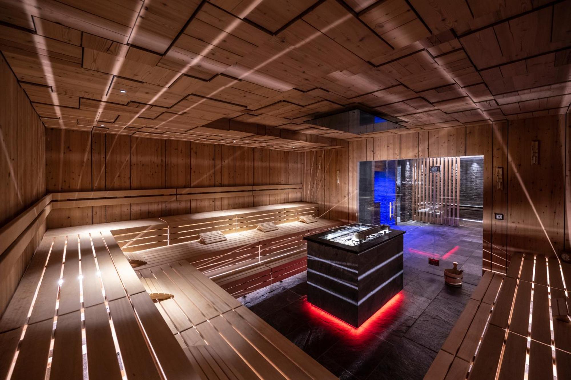 Ciampedie Luxury Alpine Spa Hotel Vigo di Fassa Eksteriør bilde