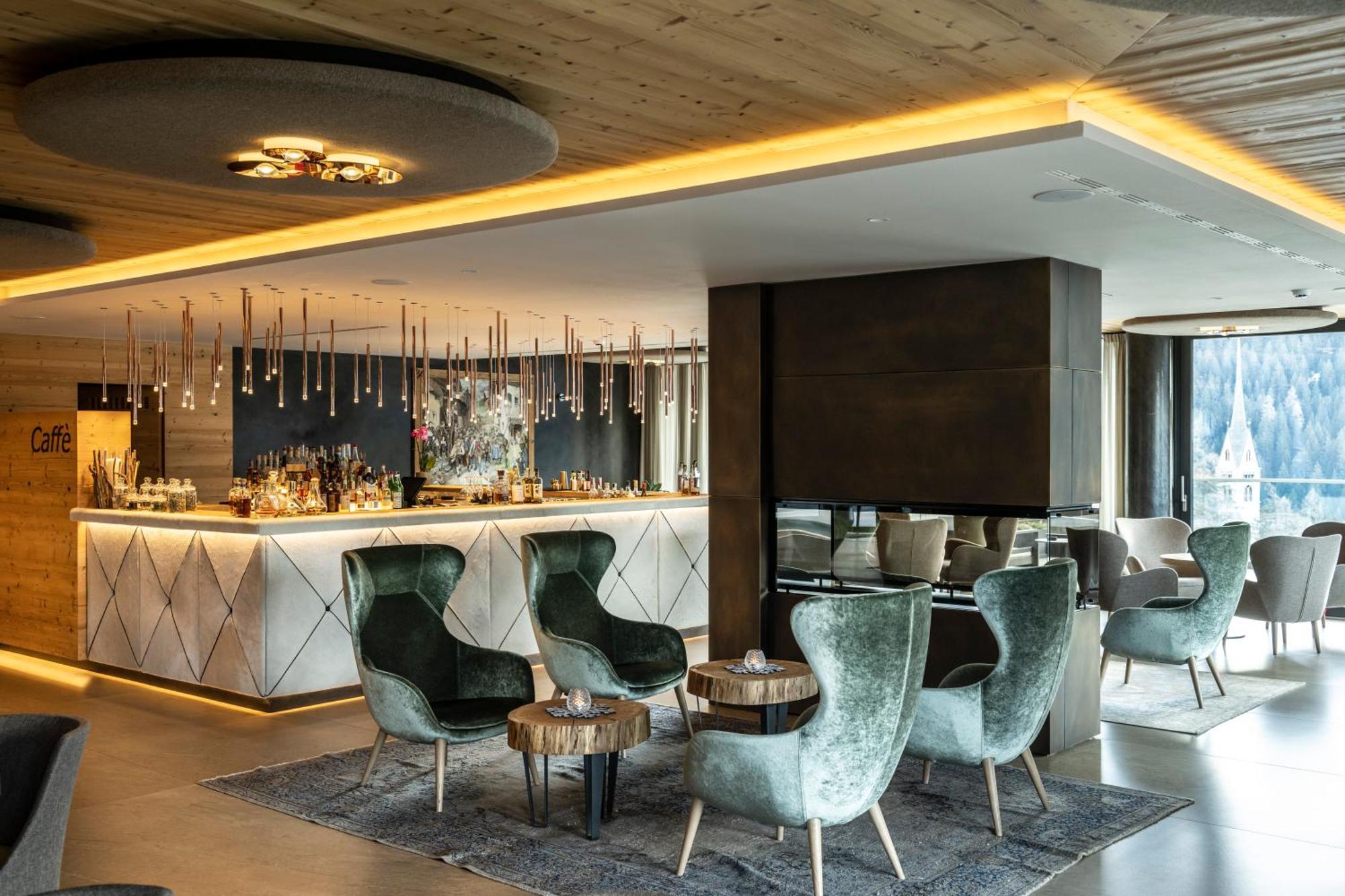 Ciampedie Luxury Alpine Spa Hotel Vigo di Fassa Eksteriør bilde