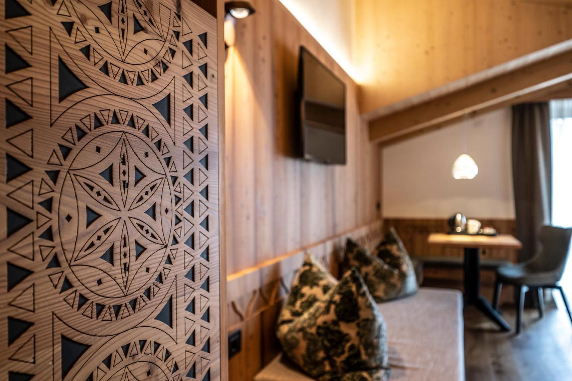 Ciampedie Luxury Alpine Spa Hotel Vigo di Fassa Eksteriør bilde